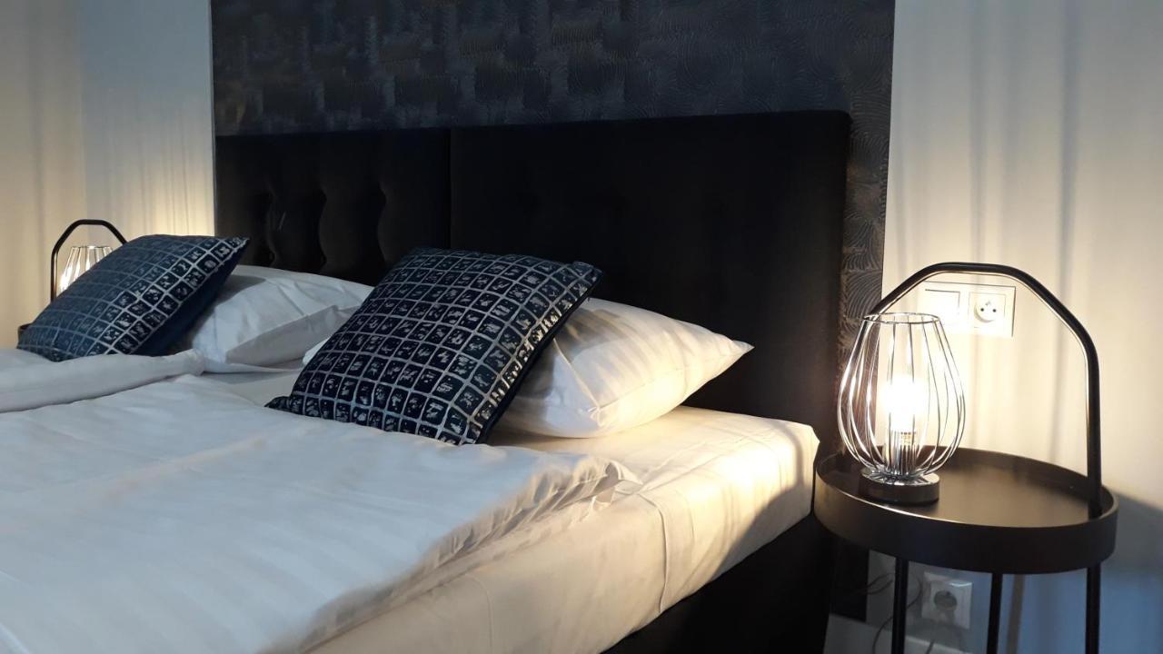 Liza Lux Apartments I Old Town Познань Экстерьер фото